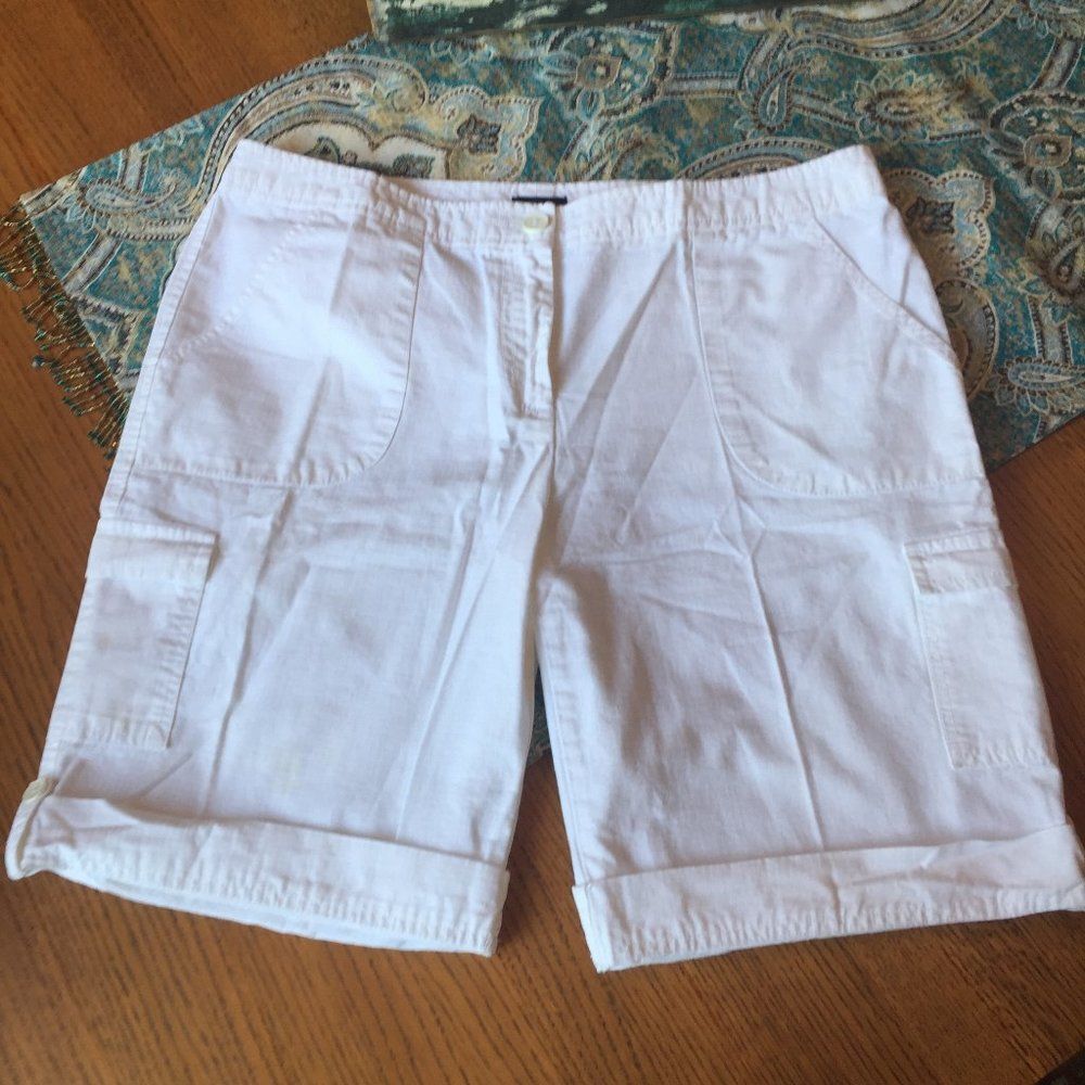 IZOD cotton ripstop hiking shorts rolled 12